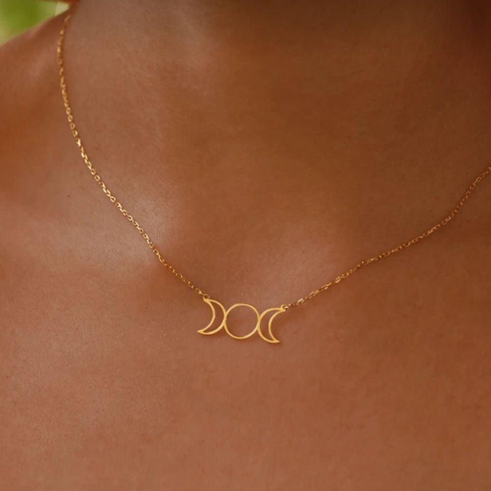 Gold Triple Moon Pendant Necklace M674